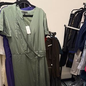 Banana Republic Elegant Green Wrap Dress nwt size xl